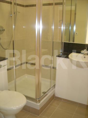 			NEW INSTRUCTION, 3 Bedroom, 1 bath, 1 reception Flat			 The Vantage, Metro Central, 119 Newington Causeway, Elephant and Castle